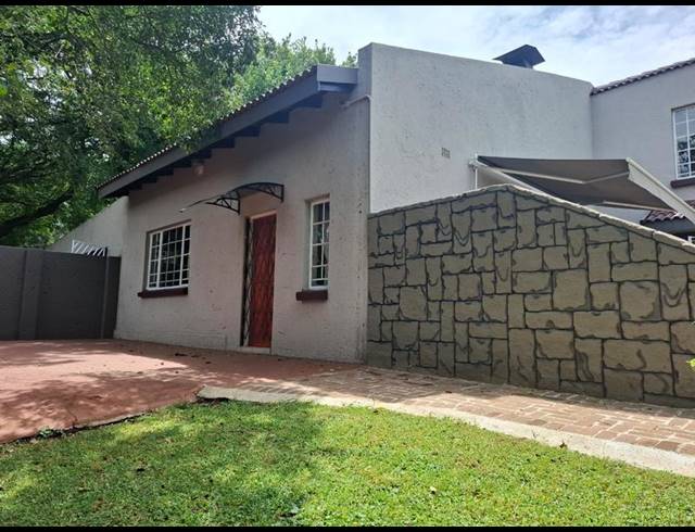 5 BEDROOM HOUSE FOR SALE IN HENLEY-ON-KLIP